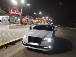 کرایسلەر 300